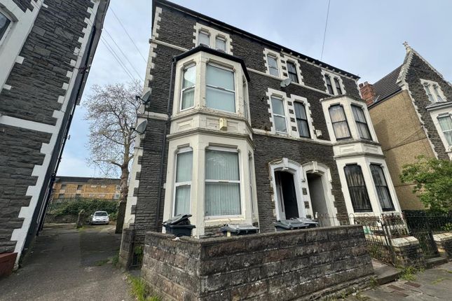 Property to rent in Richmond Crescent, Roath, Cardiff