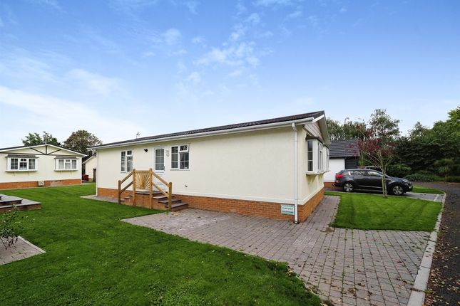 Detached bungalow for sale in Mickley Lane, Stretton, Alfreton