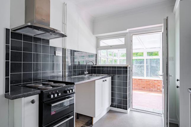 37 Lowther Road, Norwich photo 4