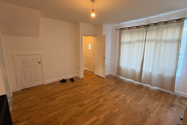 2, Oakland Road, Walsall photo 2