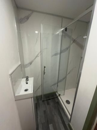 RM3, 27 & 29 Uttoxeter Road, Stoke-on-Trent photo 4