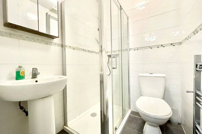 Room 6, 152, Great Knollys Street, Reading photo 4
