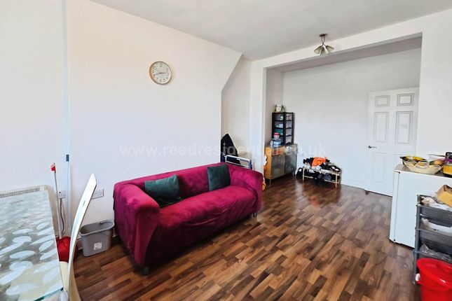 2, ,    Clifton Road, Southend On Sea photo 2