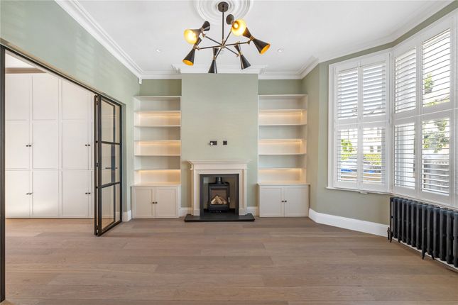 71, Elms Crescent, London photo 3