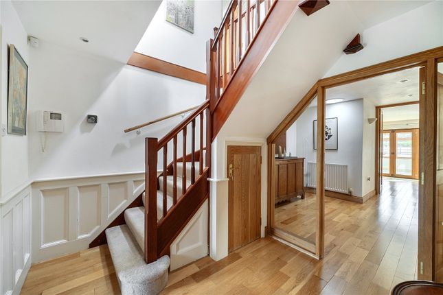 Bow Lodge,, Bowbridge Lane, Cheltenham photo 4