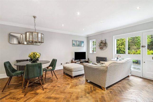 Mews house for sale in Malvern Mews, London