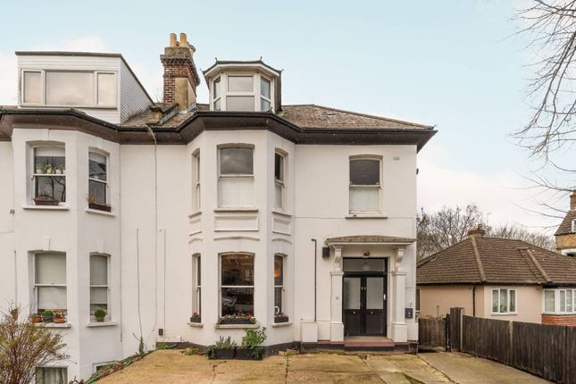 Flat for sale in Victoria Crescent, Crystal Palace, London