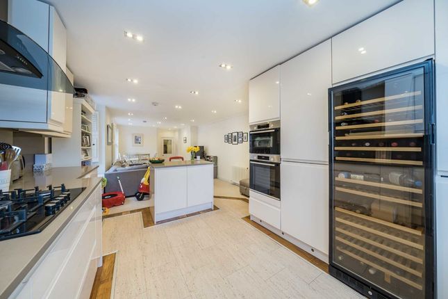 Flat for sale in Criffel Avenue, London