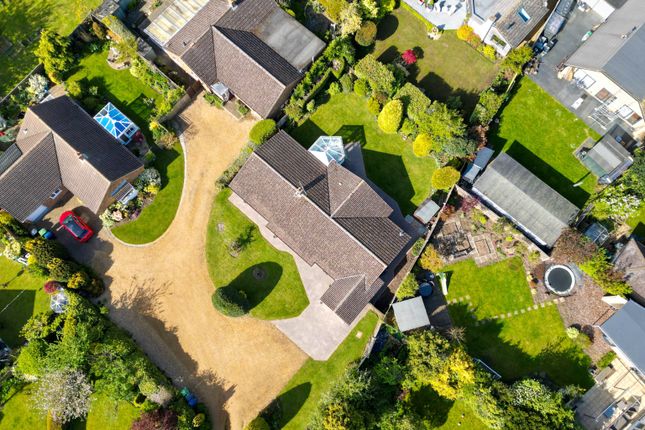 Detached bungalow for sale in Glebe Road, Hemingford Grey, Huntingdon