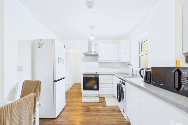 187d Warwick Avenue, Derby photo 4