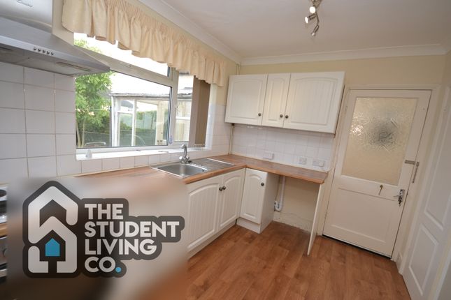 10, Shelley Avenue, Nottingham photo 3