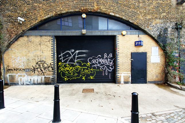 Industrial to let in Arches 313-314A, Hare Row, Hackney, London