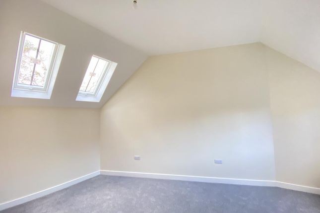 Town house for sale in West Street, Ringwood