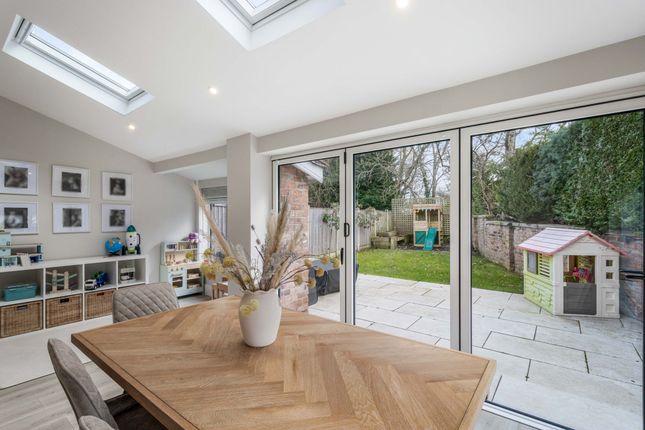 27 Cuerdon Drive, Warrington photo 3