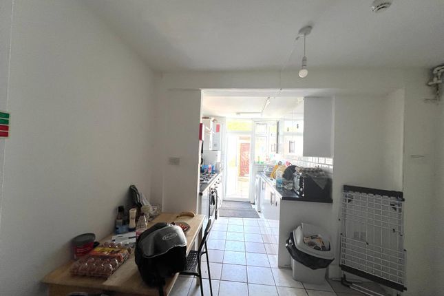 Rectory Road, Southall photo 3