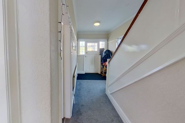 41 St Annes Road, Leeds photo 5
