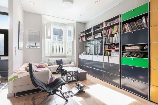 Thumbnail Property to rent in Honiton Road, London