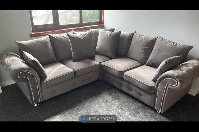 1-bed flat on Braehead Road, Cumbernauld, Glasgow, £1,000/mo