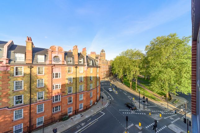 Flat for sale in Crowndale Road, London