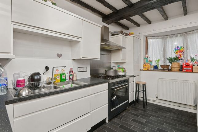 19, Church Lane, Sleaford photo 3