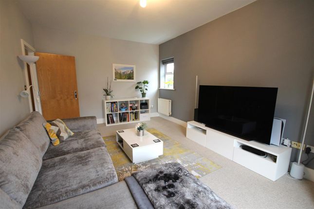Flat for sale in The Coppice, Worsley, Manchester