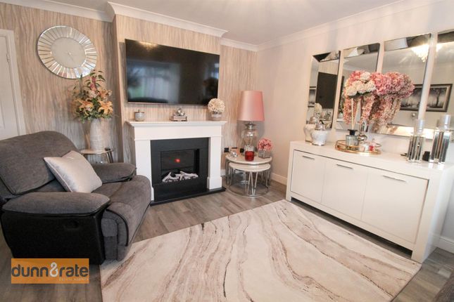 27, Haslemere Avenue, Stoke-On-Trent photo 4