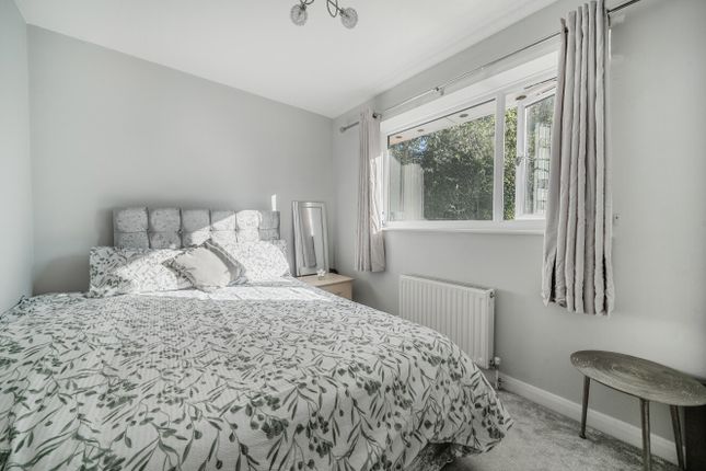 1354645-14-68d17B...