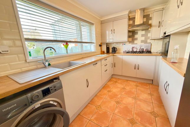 20 Heol Waun, Pontypool photo 2