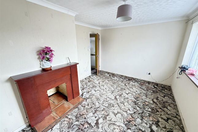 Brynhaf, Stryd Fawr, Llanon photo 2