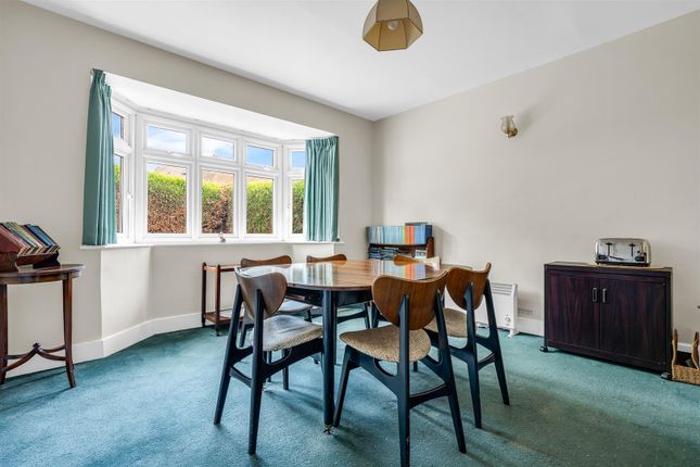 9, Greenways, Hertford photo 4