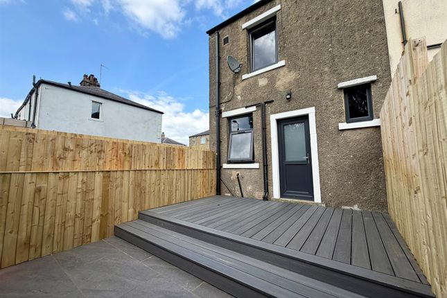6, Roundell Road, Barnoldswick photo 4