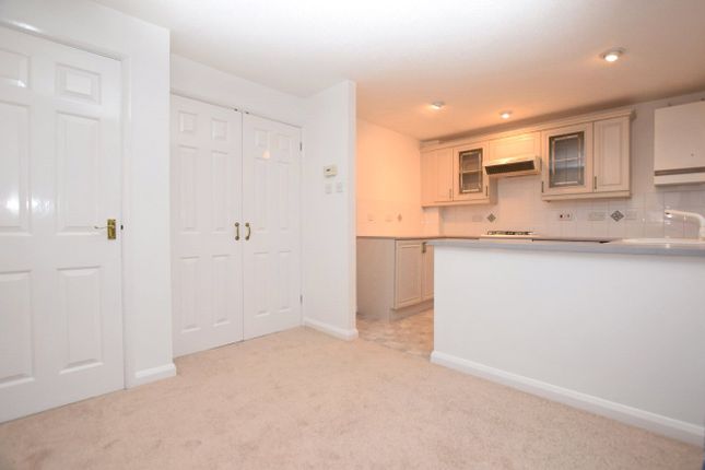 10, Knights Crescent, Exeter photo 3