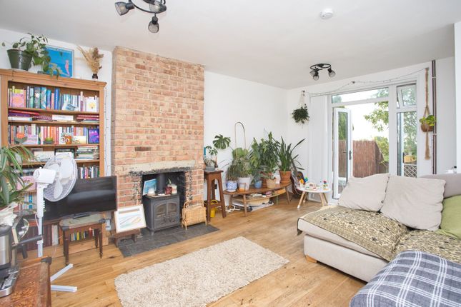123, Wear Bay Road, Kent photo 2