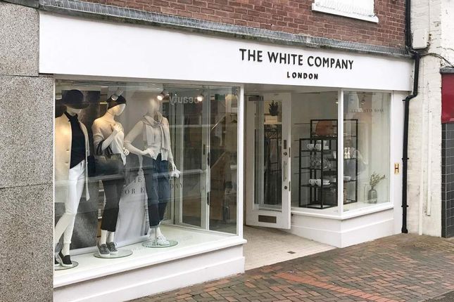 Retail premises to let in 13 Swan Lane, Guildford