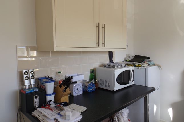 Flat E, Southsea photo 4