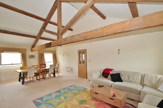 22, Woodford Mill, Witney photo 2
