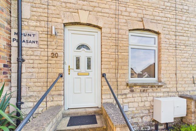 20, Empingham Road, Stamford photo 3