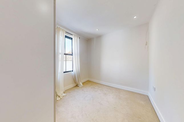 20, Severn Grove, Cardiff photo 5