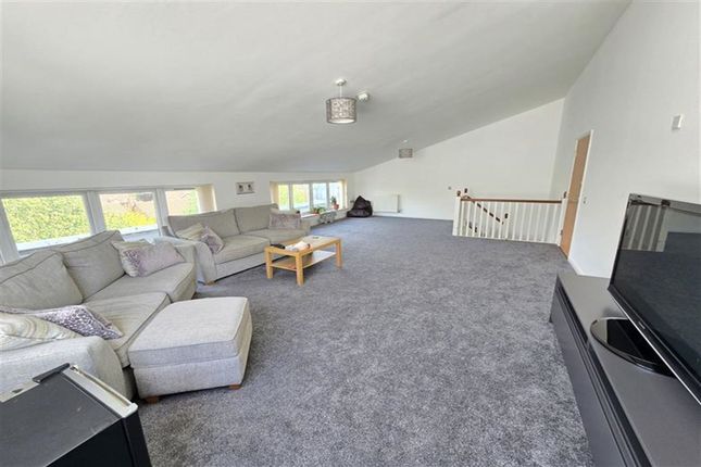 Apt 26, 3 Romana Square, Altrincham photo 3