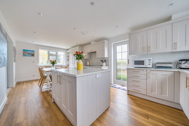 18, Warnford Road, Orpington photo 2