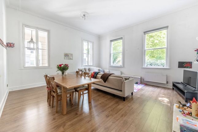 Thumbnail Flat for sale in Drummond Gate, Pimlico, London