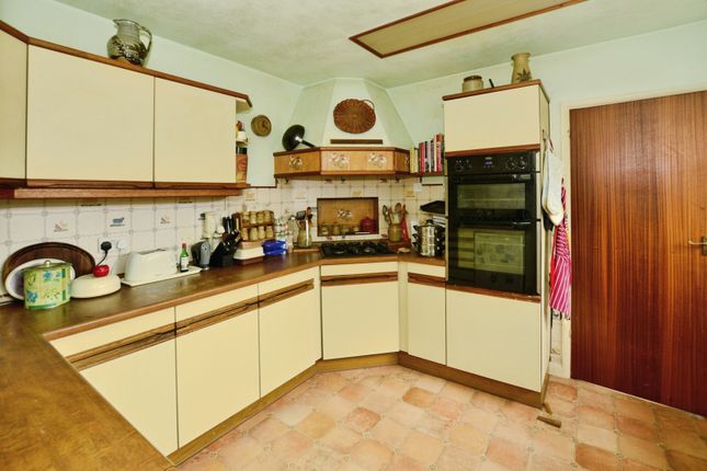 42, Blenheim Road, New Romney photo 3