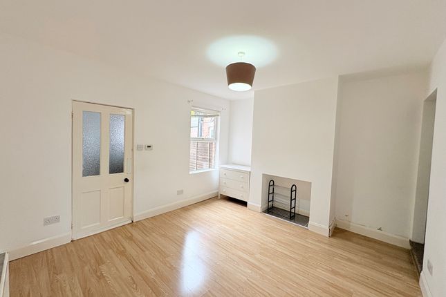 6 Regent Street, Spalding photo 2