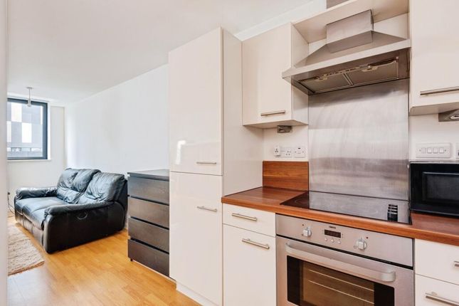 Apartment 105, 11 Mann Island, Mann Island, Liverpool photo 4