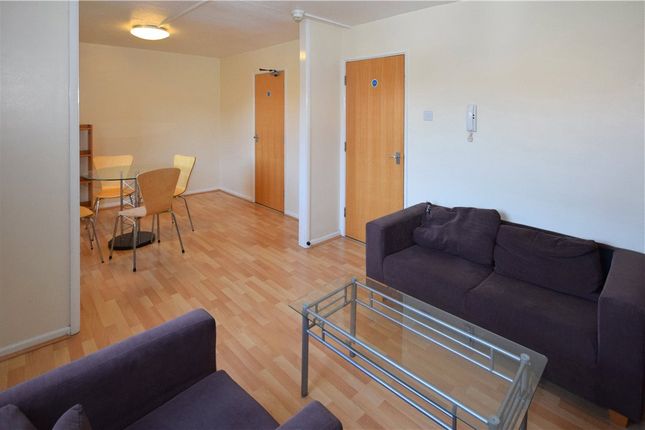 6 Baird House,, Avon Way, Essex photo 3