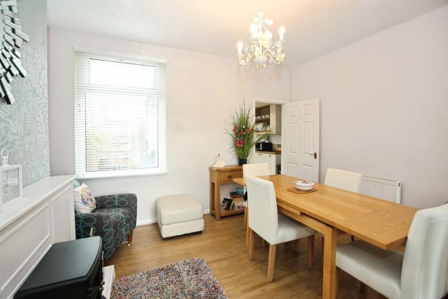 19, Napier Street, Caerphilly photo 4