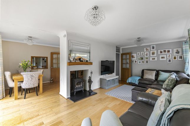 34, Sallows Shaw, Sole Street photo 2