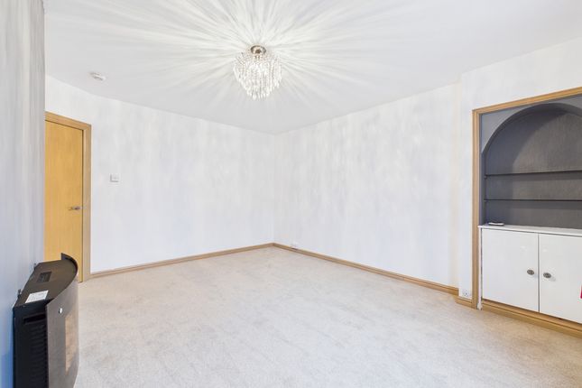90, Barrie Terrace, Ardrossan photo 3