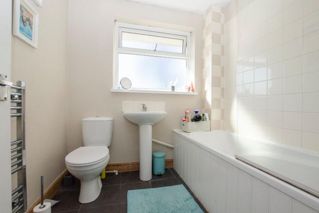 End terrace house for sale in Melville Close, Southampton