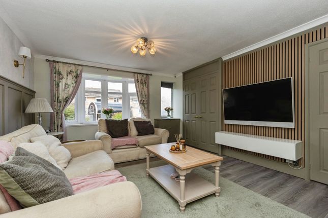 69, Little Brook Road, Greater Manchester photo 3